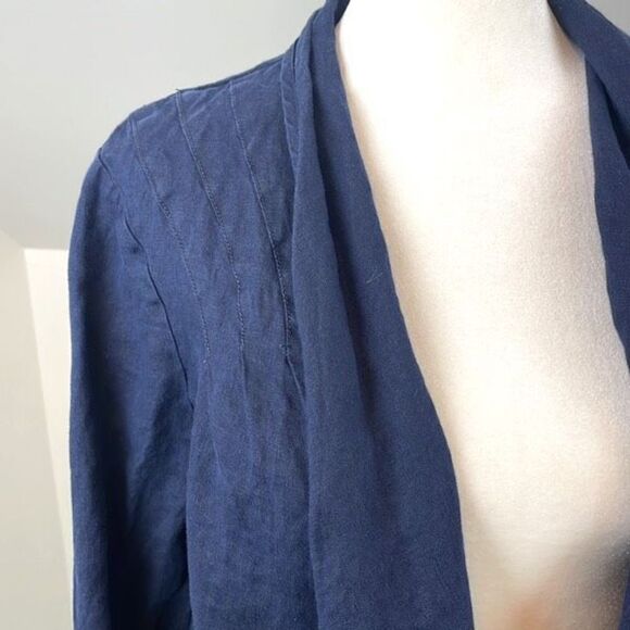 Your Sixth Sense 100% Linen Cardigan Navy - Picture 2 of 7